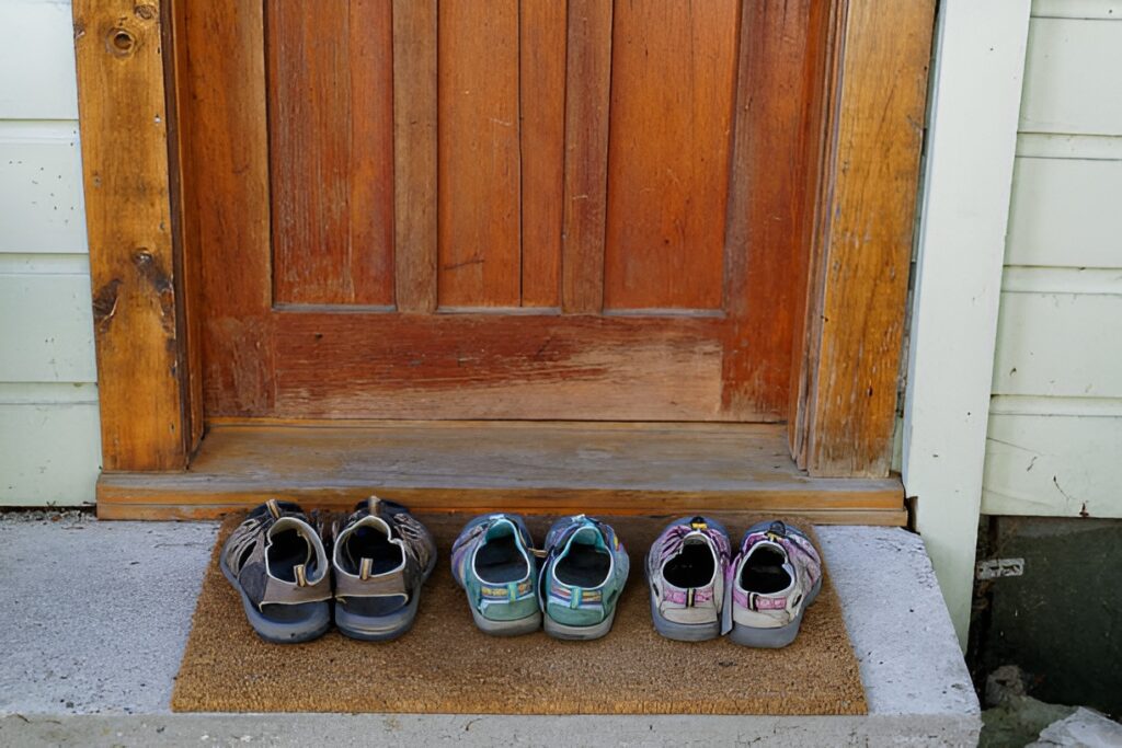 Local Etiquette Fails: Shoes