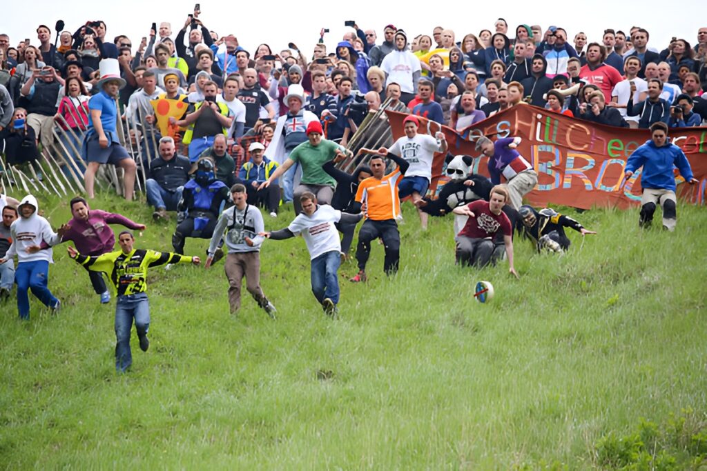 Weird Sports: England – Cheese Rolling