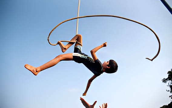 Weird Sports: India – Mallakhamb