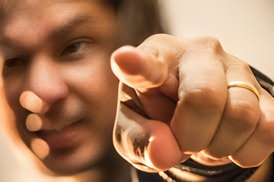 Local Etiquette Fails: Pointing