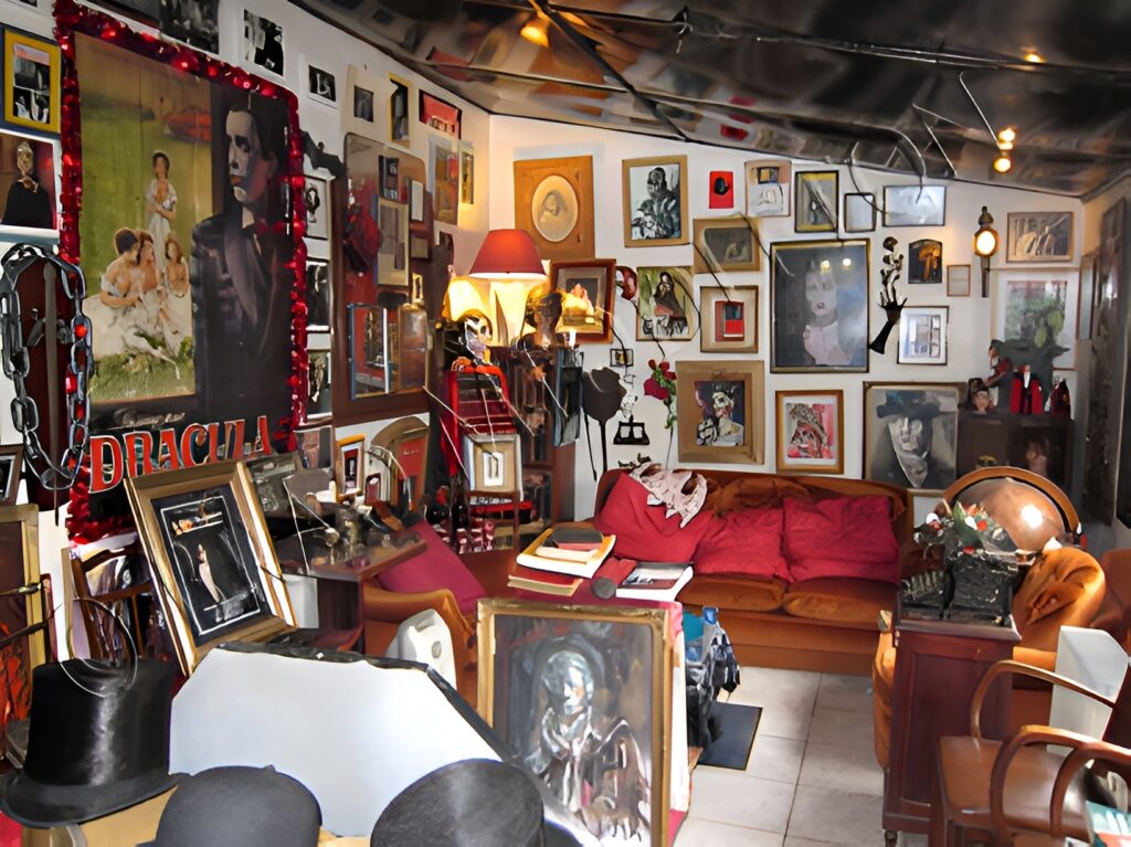 Strangest Museums: The Musée des Vampires