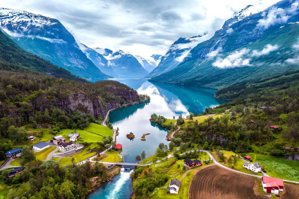 Countries: Norway